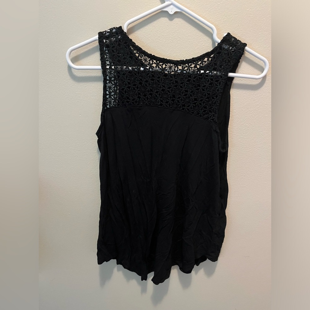 Medium Black Lace Tank Top